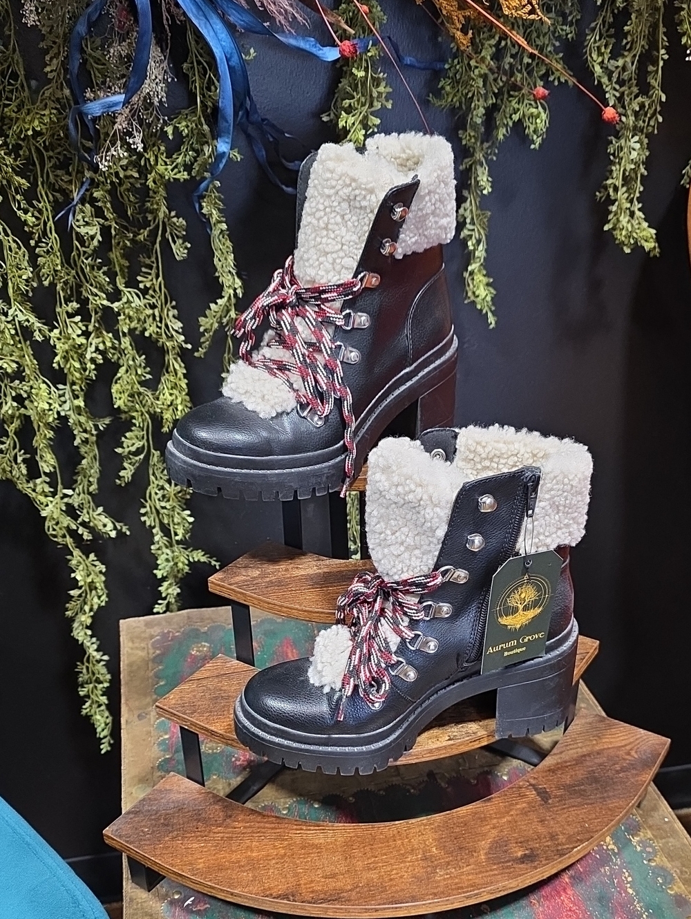 Universal Thread Black Lace-Up Shearling-Trim Hiker Boots